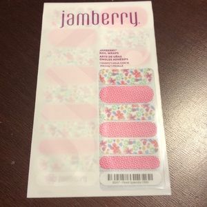 Jamberry Nail Wraps - Floral Splendor